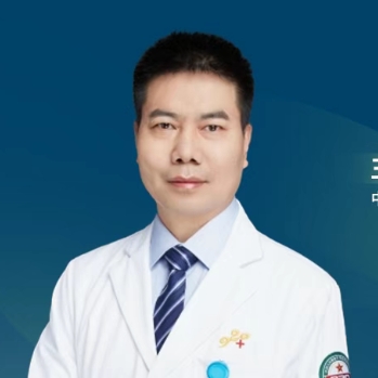 ​EBMT热评丨王三斌教授：防治慢性移植物抗宿主病（cGVHD）的新疗法与新视角'